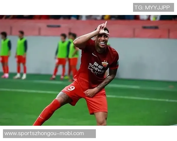 东体分析茹萨若离开海港古斯塔沃或将继续留在中超联赛